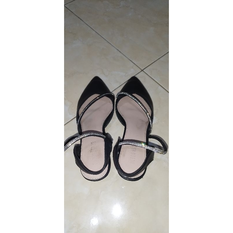 heels Peter keiza