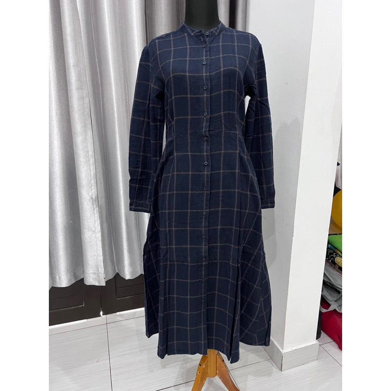 dress flanel uniqlo