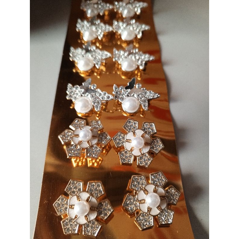 Macam-macam BROS dan PIN jilbab bermotif {1 pcs}