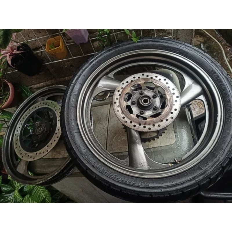 velg morodadi honda nsr pelek velk racing palang kelengkapan seperti difoto layak pakai normal plus 