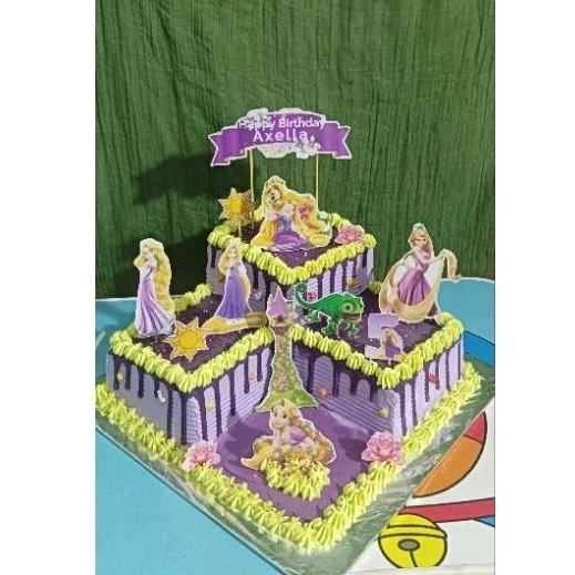 

KUE ULANG TAHUN ANAK TINGKAT SUDUT / KUE ULANG TAHUN MERMAID PRINCES