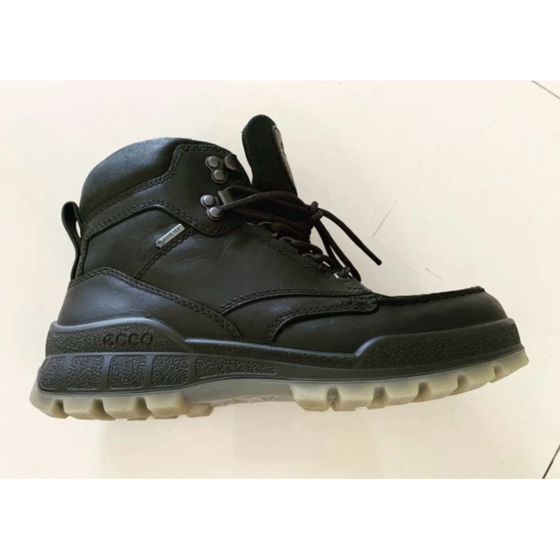 Preloved Authentic ECCO Black Leather Boots Unisex size 39