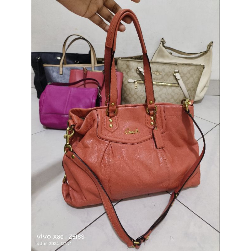 Tas c0c preloved