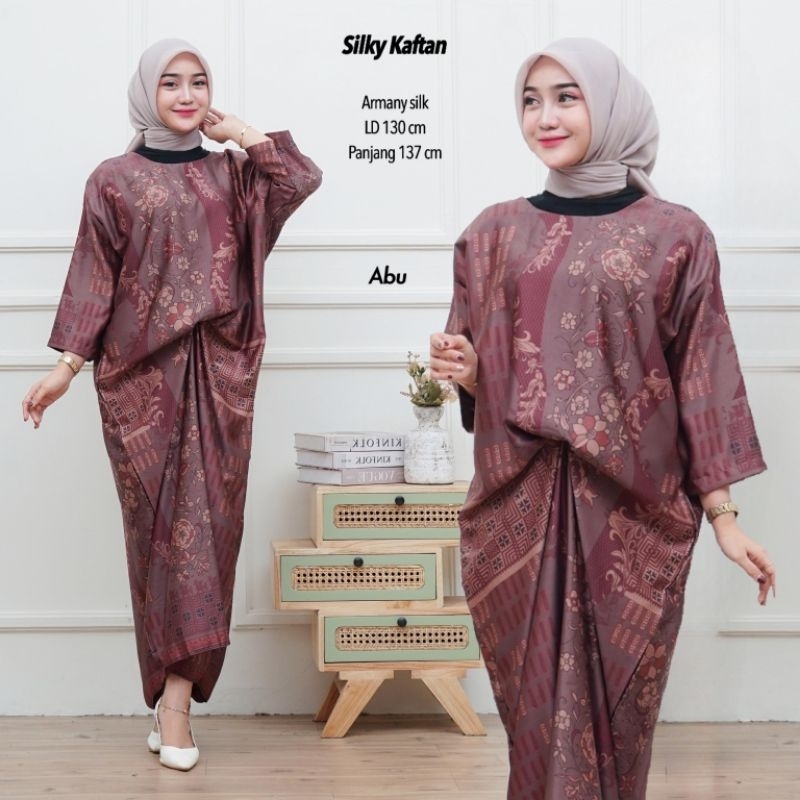 SILKY KAFTAN / Kaftan Silk / Gamis Lebaran / Kaftan Lebaran / Kaftan Mewah