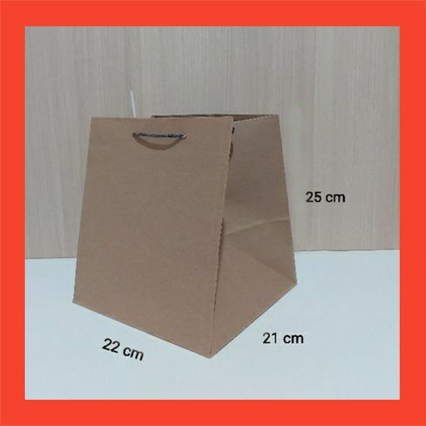 

Paperbag Kotak Nasi 20 polos size 22 x 21 x 25 (P x L x T)