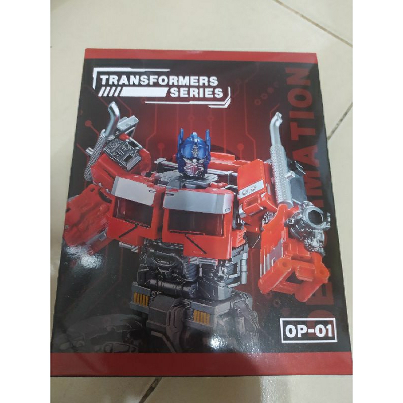 Toys transformers optimus prime deformation OP 01