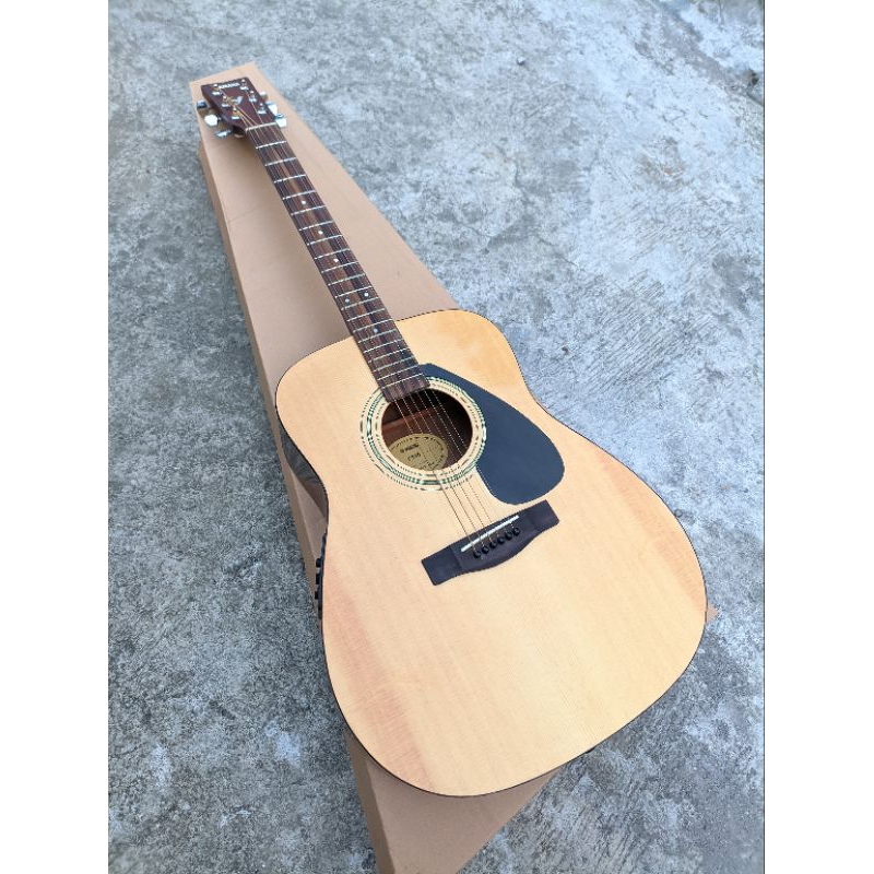 Gitar akustik elektrik Yamaha F310 Original preamp Fishman micbleand