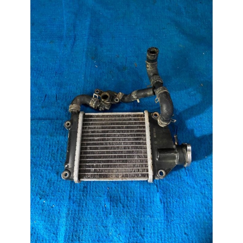 Radiator komplit termostat honda vario 110 karbu vario 110 Techno karbu original