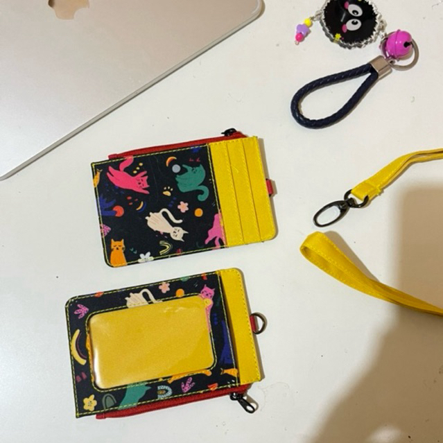 

ID Card Holder Kucing Hitam