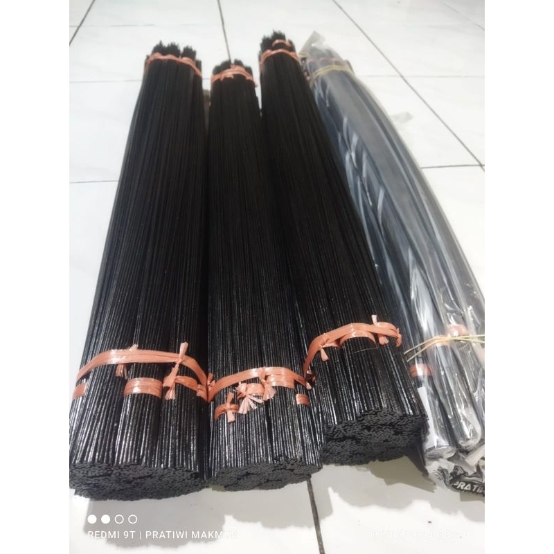 Ruji Bambu Kulitan Hitam Kualitas Super Ukuran 1,3mm Isi 100pcs