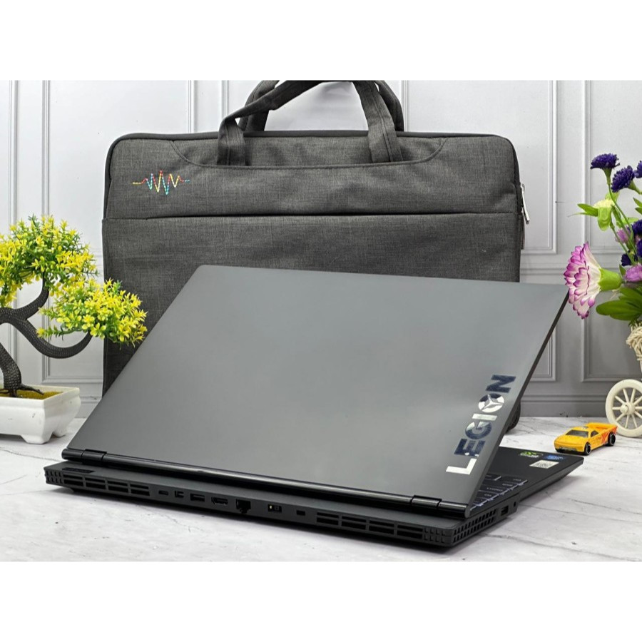 LAPTOP GAMING AND RENDERING LENOVO LEGION Y530 INTEL CORE I7 RAM 16 GB VGA NVIDIA GEFORCE GTX 1050Ti