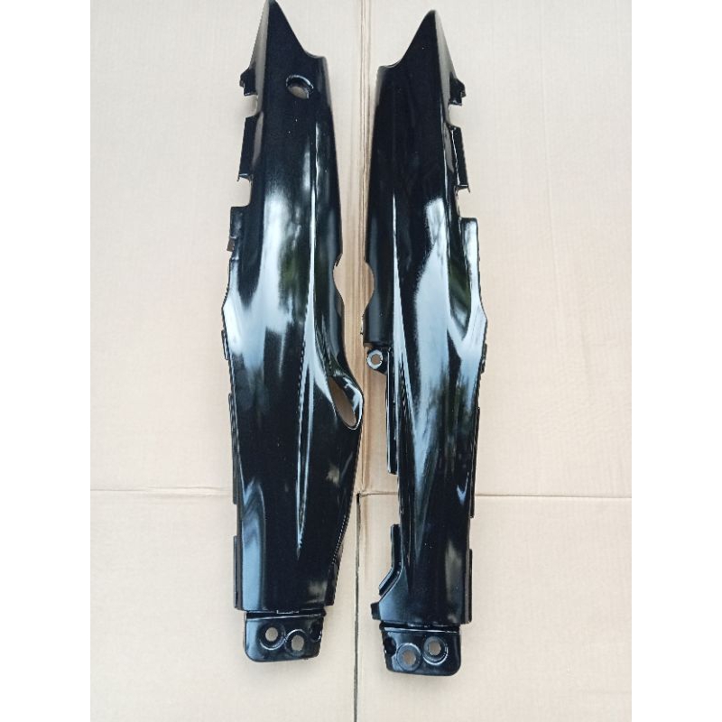 Cover Body Belakang Fiz Fizr F1Z R Hitam Body Belakang Hitam halus