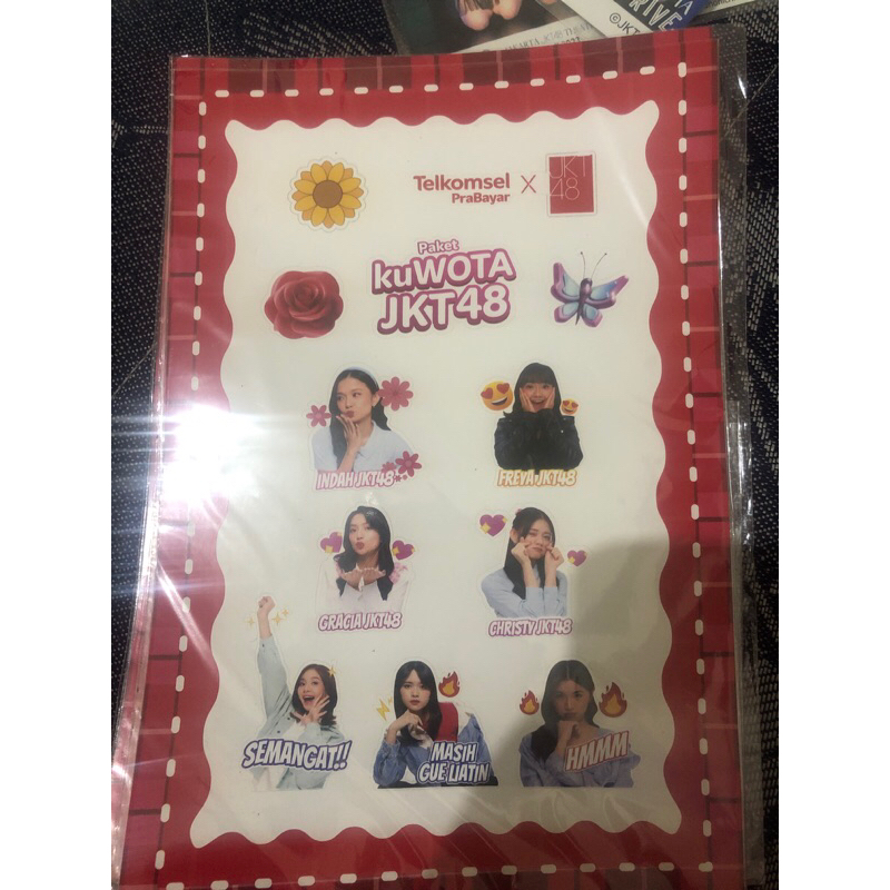 

sticker Jkt48 x Telkomsel ofc