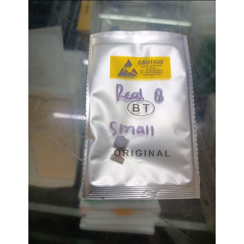 KAMERA CAMERA DEPAN REALM 8 8I 8 PRO