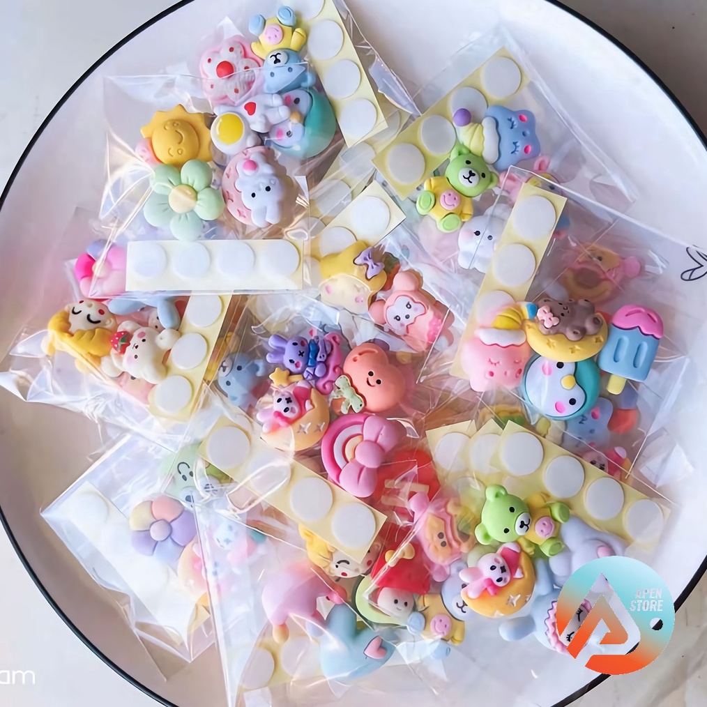 

KELUARAN TERBARU APEN 4pcs Stiker 3D Motif Kartun Untuk Dekorasi Botol Minum HP Kulkas DLL