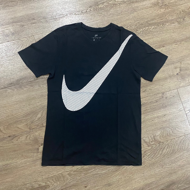 Tshirt kaos nike big swoosh