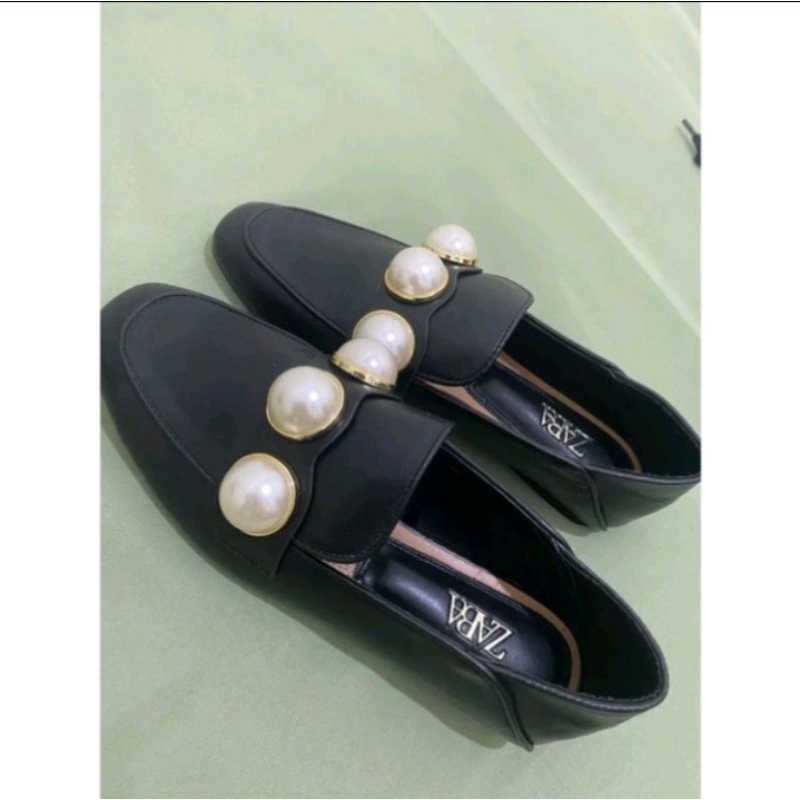 PRELOVED SEPATU ZARA ORIGINAL STOREEE 