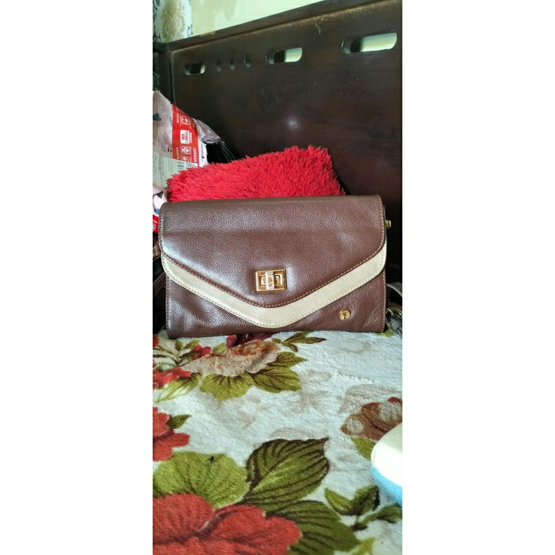 sling bag & clutch papillon preloved ( habis )