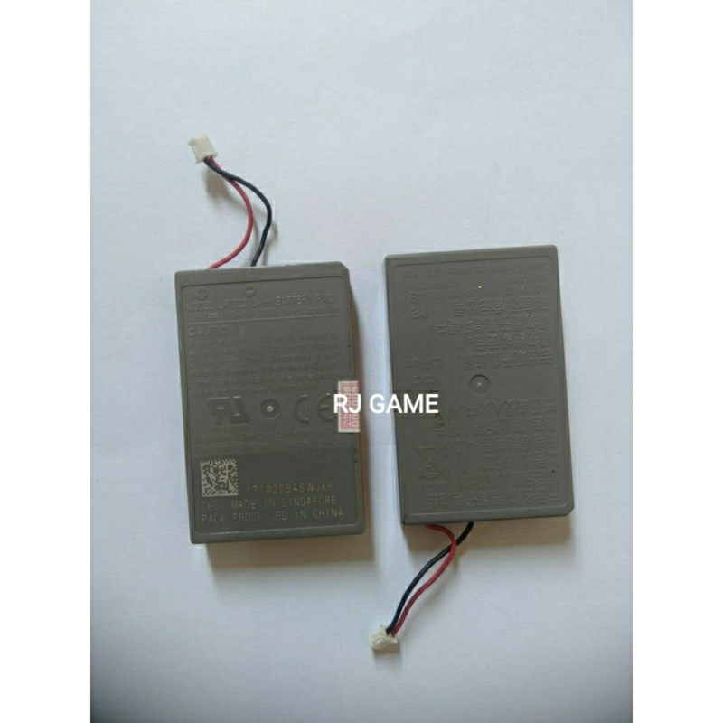 BATRE STIK PS4 ORI SOCKET KECIL / BATTERY STIK PS4 ORI