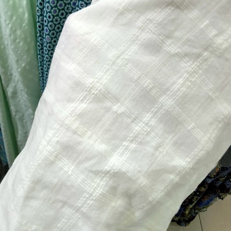 Kain Dobby Emboss Kotak - Kain Dobby - Kain Meteran Ara | Harga Per Setengah Meter