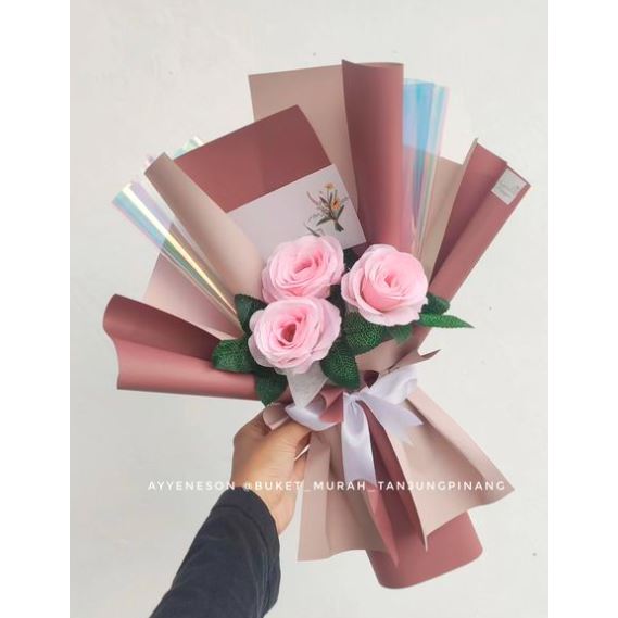 Buket Bunga Mawar Pink Kertas Warna coklat