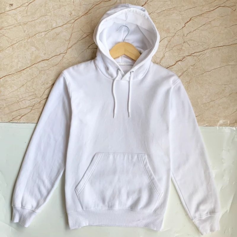 Hodie Uniqlo Putih sz M