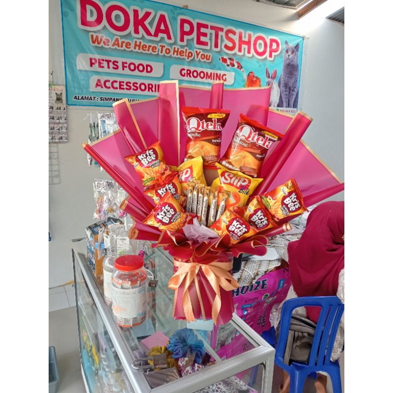 

Buker Snack Kado Ultah Anniversary Wisuda
