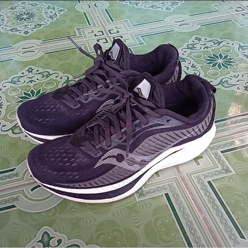 Saucony Endorphin Speed 2 Black Shadow W

