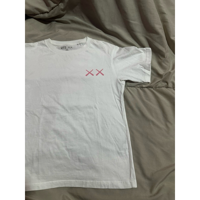 PRELOVED uniqlo x kaws