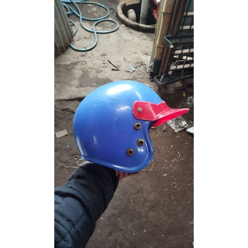 helm anak jadul