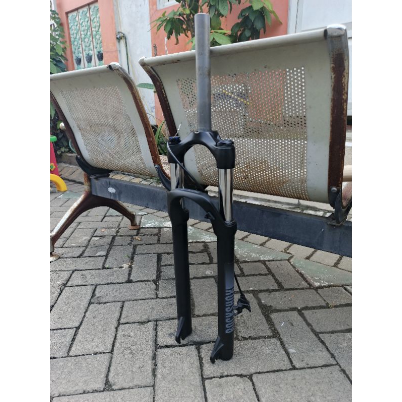 Rockshox Judy 29 ers travel 100 QR