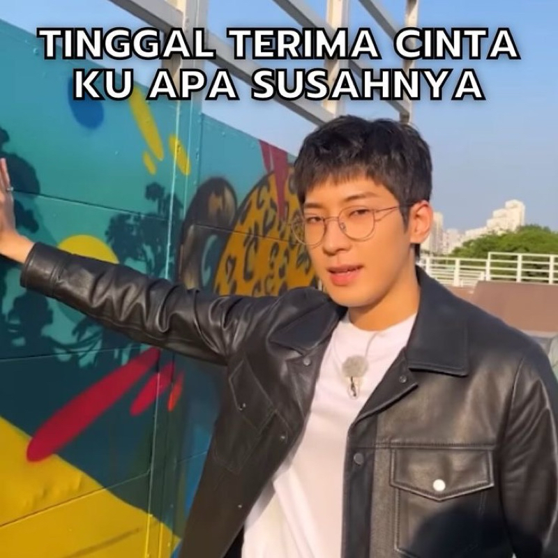 

Binder Seventeen Custom