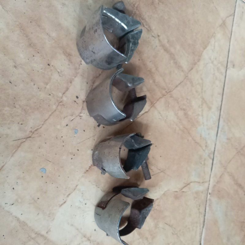 klem sambungan knalpot scorpio