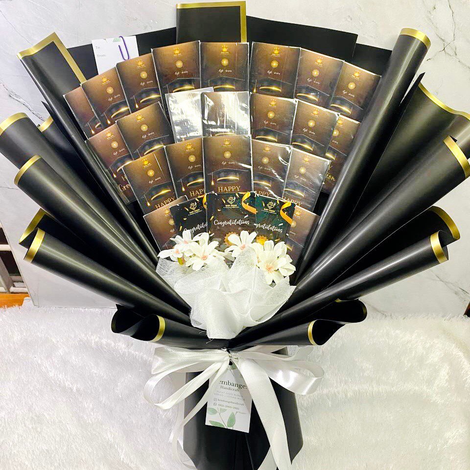 BUKET WISUDA BUKET EMAS BABY GOLD GRADUATION BLACK 0,001GR BOUQUET EMAS KADO WISUDA BUKET BUNGA