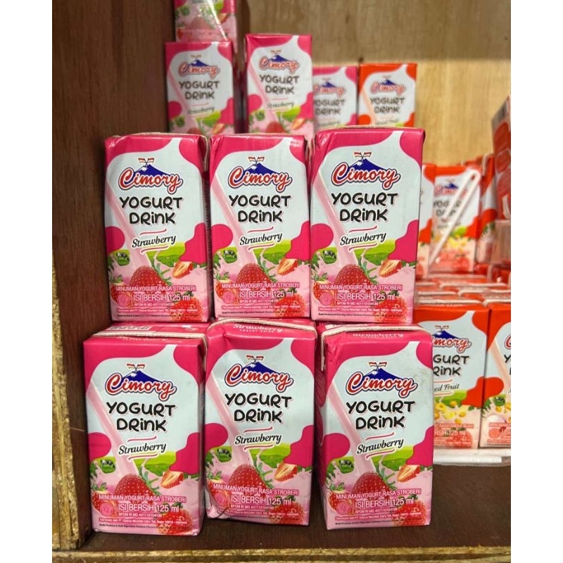 

Cimory Yogurt Drink Strawberry 125ml