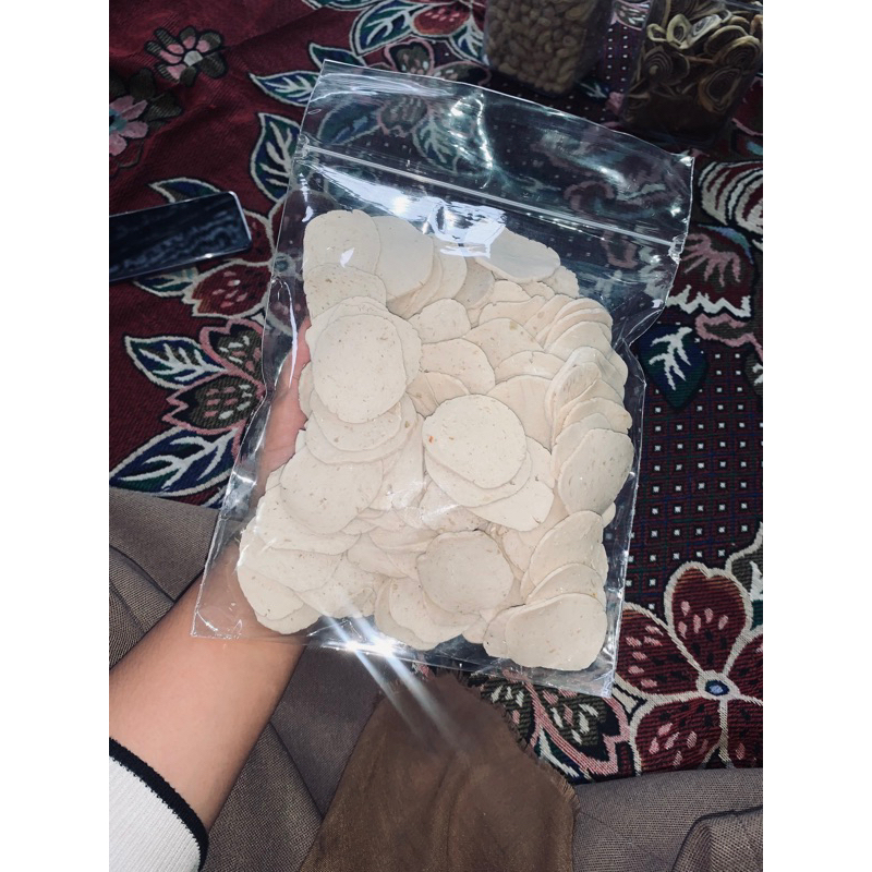 

Krupuk ikan jenggelek