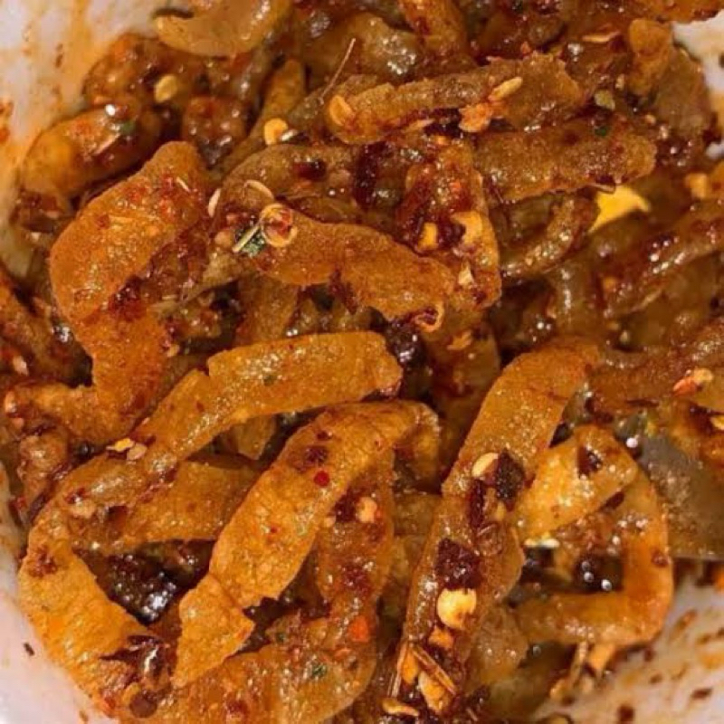 

CIRAMBAY LENGKAP DENGAN CHILI OIL | HALAL