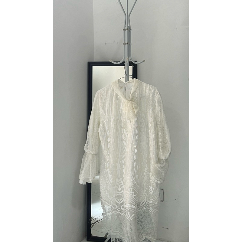 Tunik Brukat Beachylooks