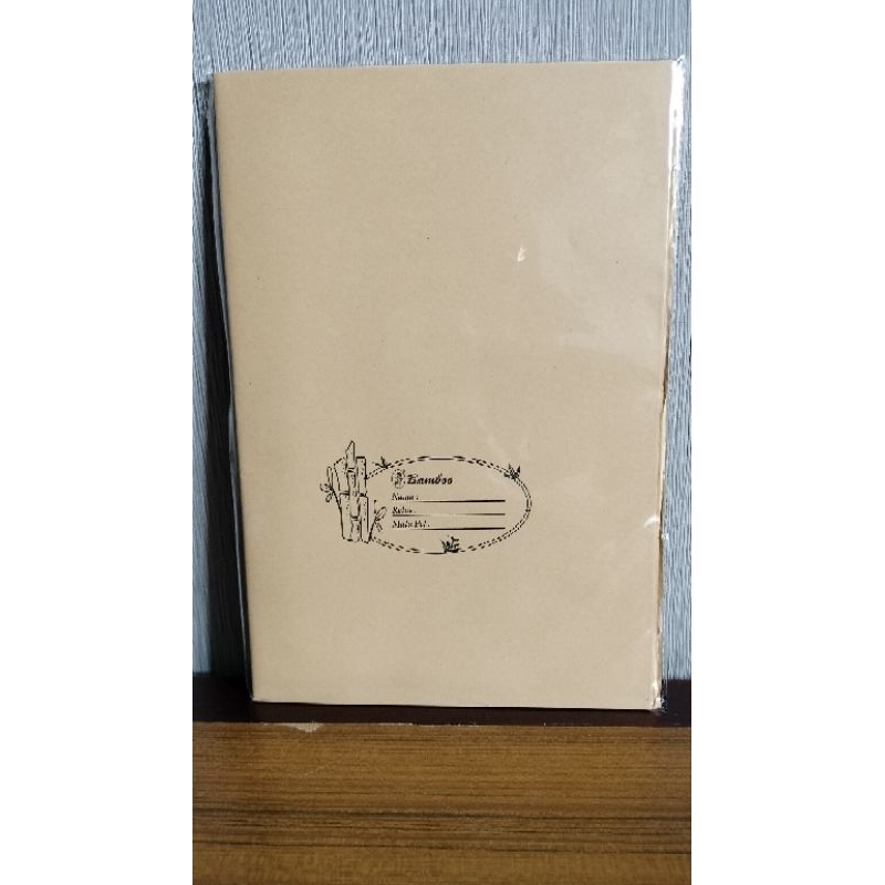 

Sampul Buku Coklat Bamboo uk. Boxy(Buku Tulis Panjang) (tidak ada lem & lipatan) (per 1 bungkus)
