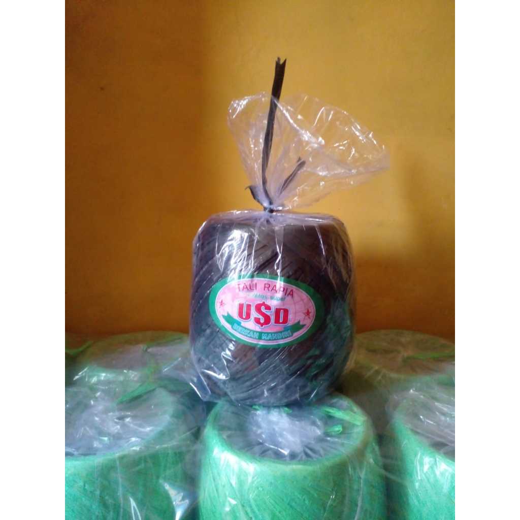 

Tali Rapia HITAM Plastik 1 Kg/ Roll kualitas Super Dan Terpercaya warna Merah Hijau Biru Gulungan Besar Terbaik