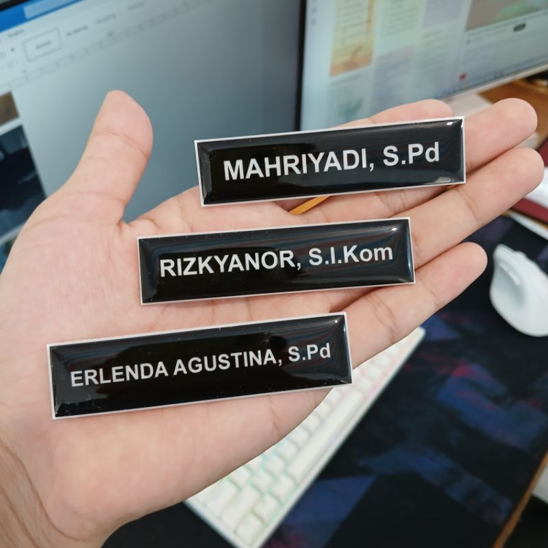 

Nametag / Papan Nama Resin