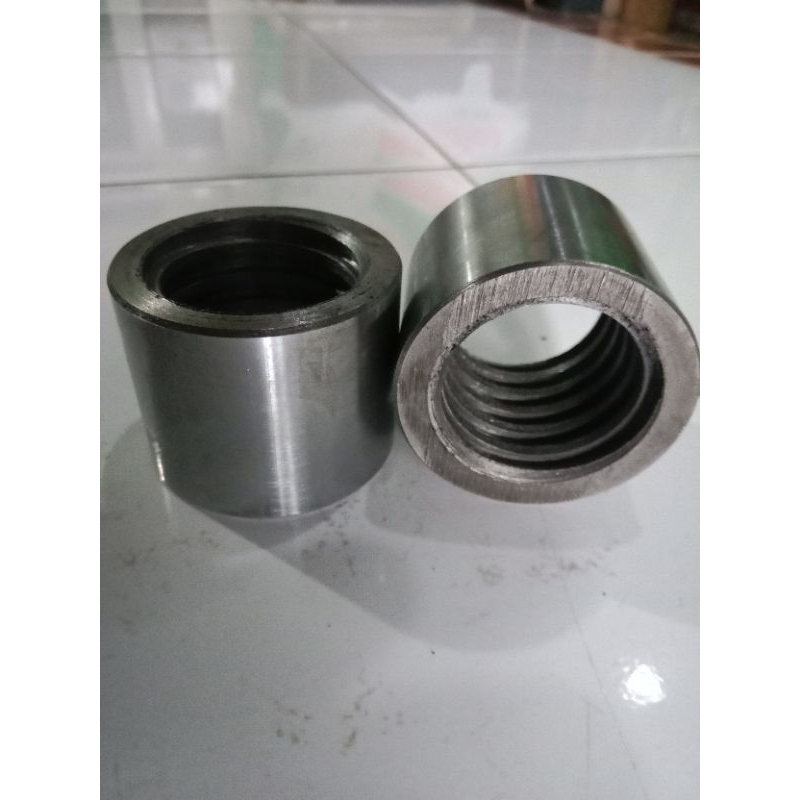 mur untuk as drat 1 1/2 inch (38mm)