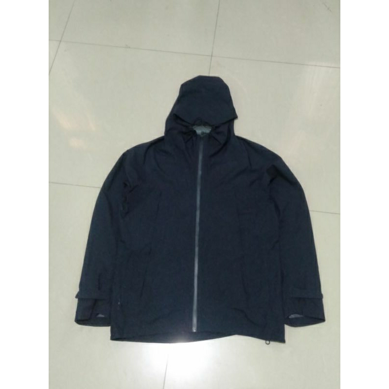 Jaket Uniqlo Blocktech Second