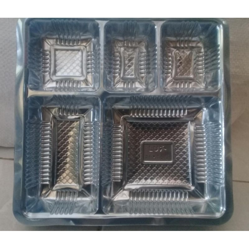 

MIKA DUS 20x20 ,isi 50 pcs