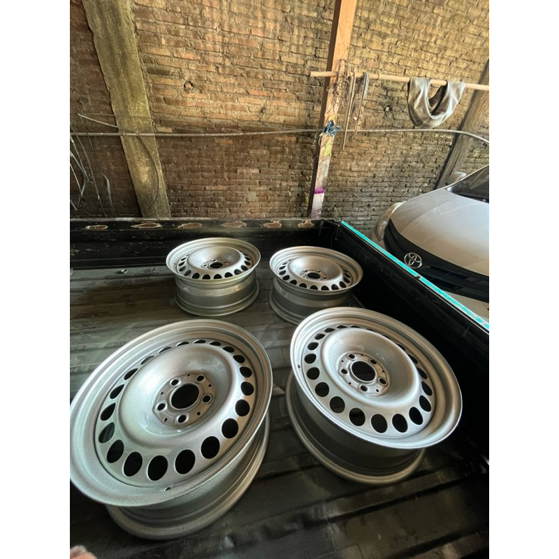 velg mercy