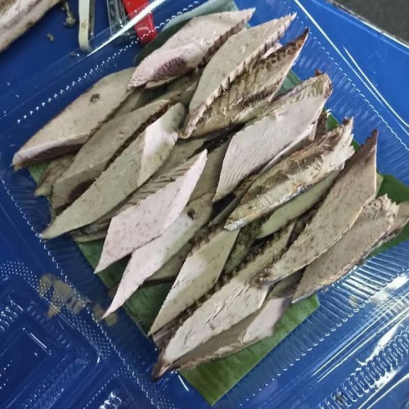 

KUNEKA IKAN TONGKOL POTONGAN KECIL PER PACK
