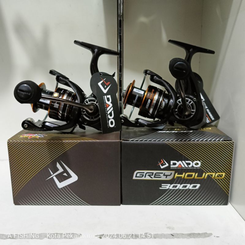 REEL SPINING DAIDO GREY HOUND 2000,3000