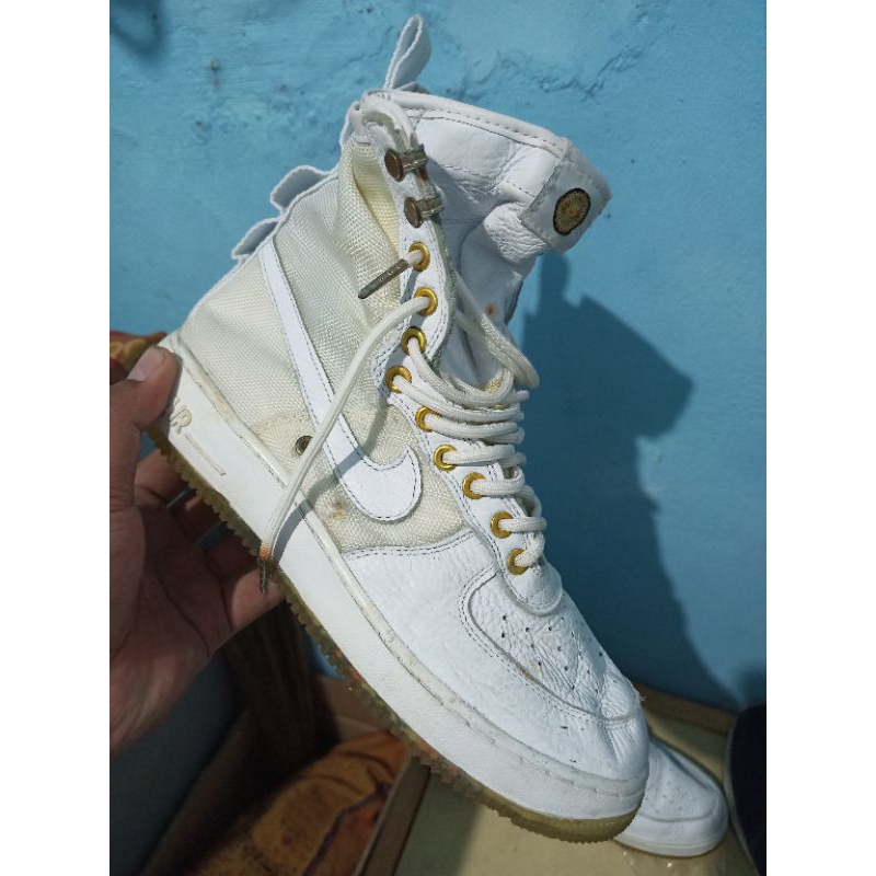 Sepatu Nike Air Force 1 SF High Boots