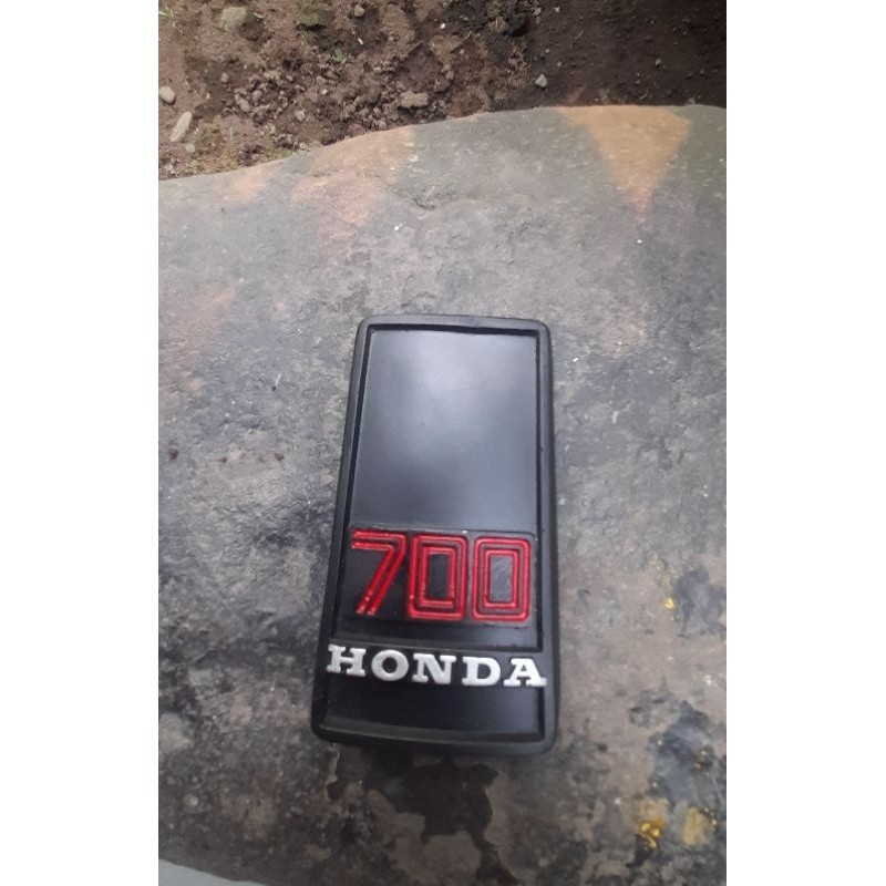 emblem c700 panel dasi c700 honda panel c700 honda c700