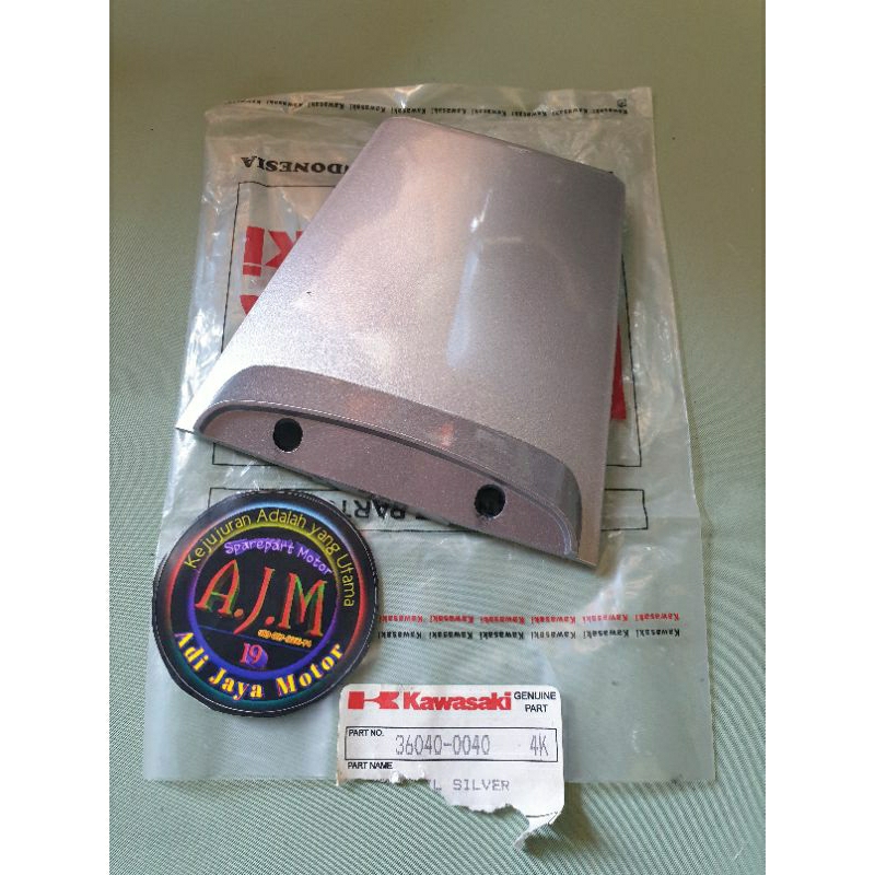 Cover Tail Sambungan Body Belakang Kawasaki Kaze VR Zone 125 Original Silver